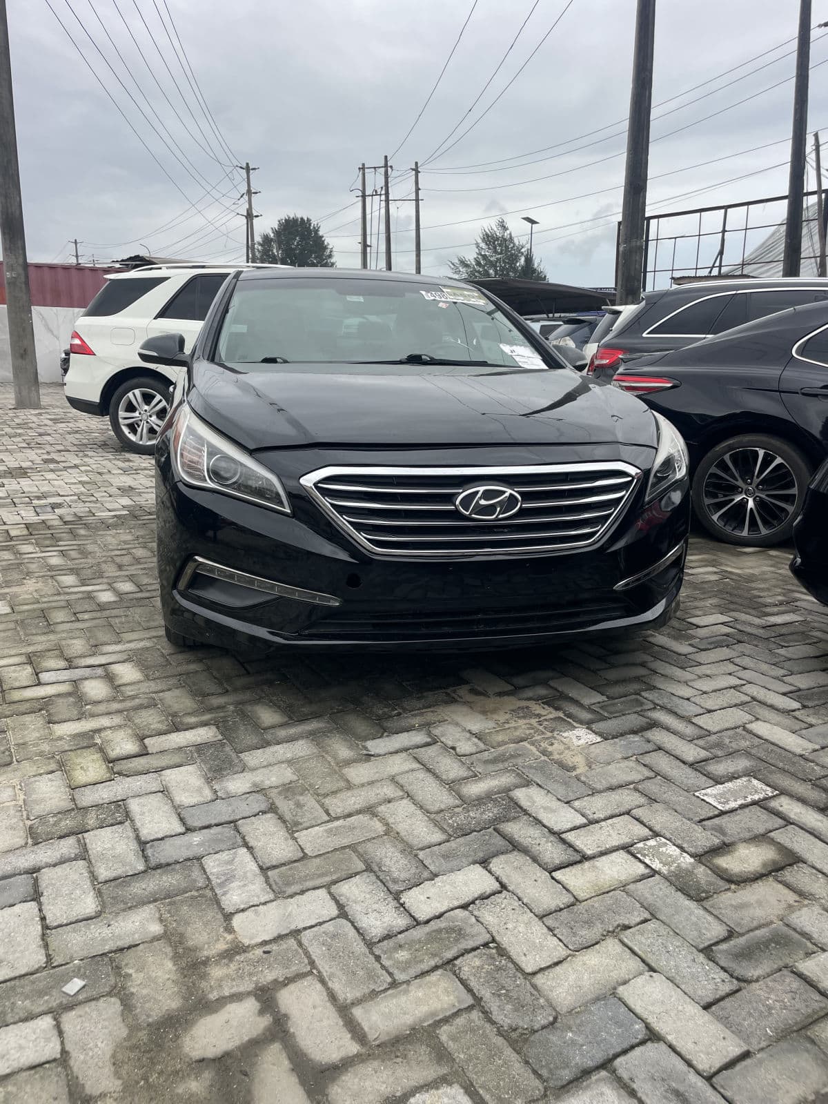 2015 Hyundai Sonata Sedan — photo 4 of 8