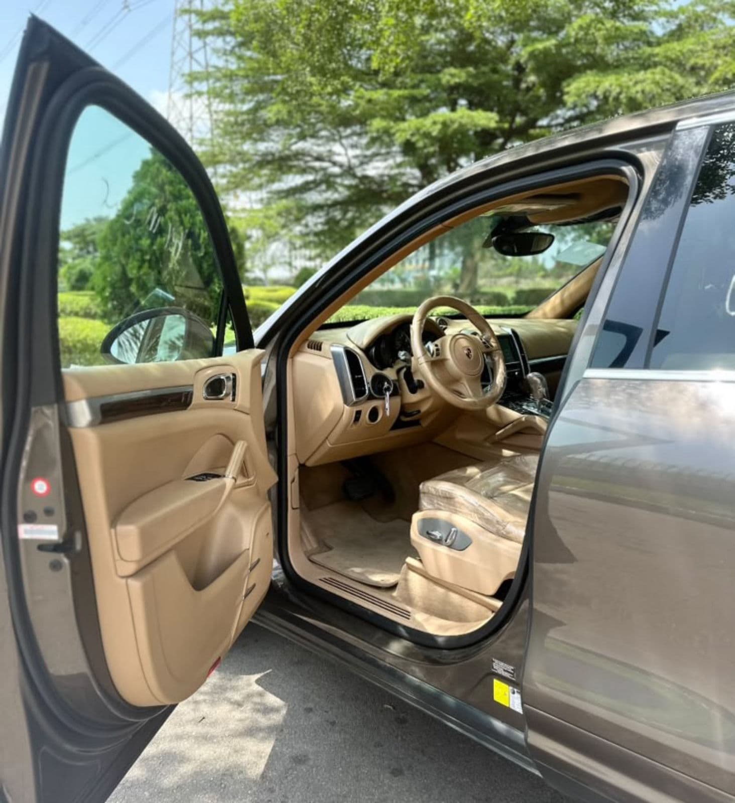 2013 Porsche Cayenne Automatic SUV — photo 2