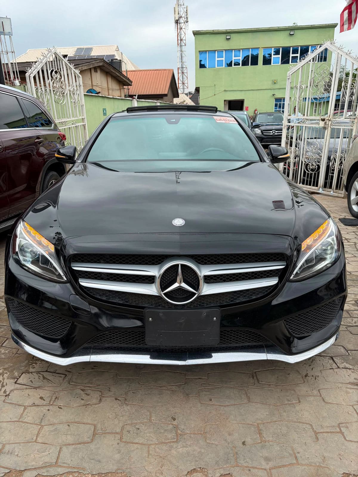 FOREIGN USED 2015 MERCEDES-BENZ C400 4MATIC — FULLY LOADED LUXURY SEDAN