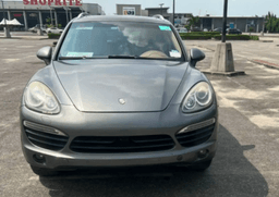 2010 PORSCHE CAYENNE — LOW MILEAGE • GOOD CONDITION • AUTOMATIC LUXURY SUV