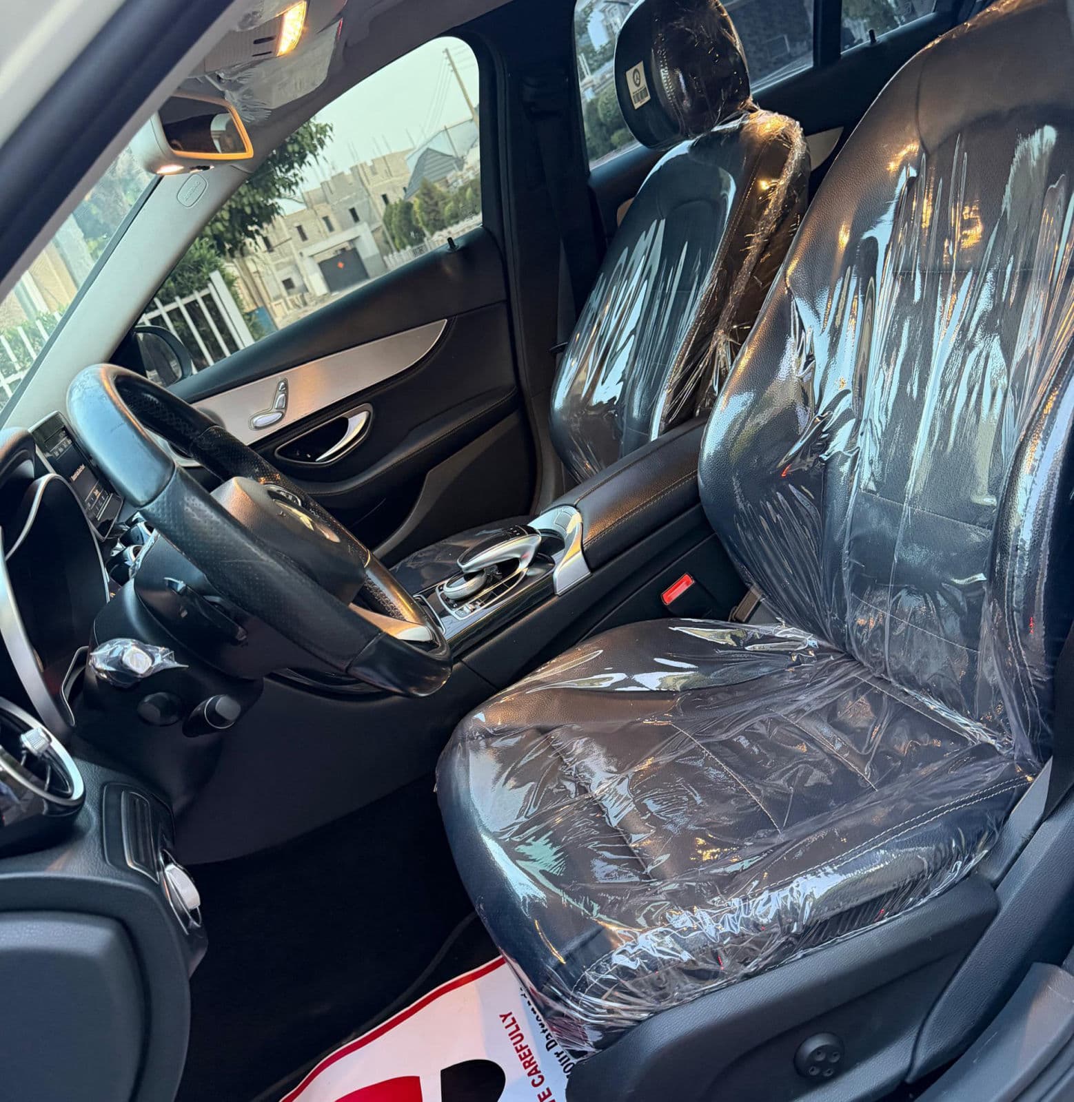 2015 Mercedes-Benz C300 Automatic Sedan — Premium Used Car in Nigeria — photo 6