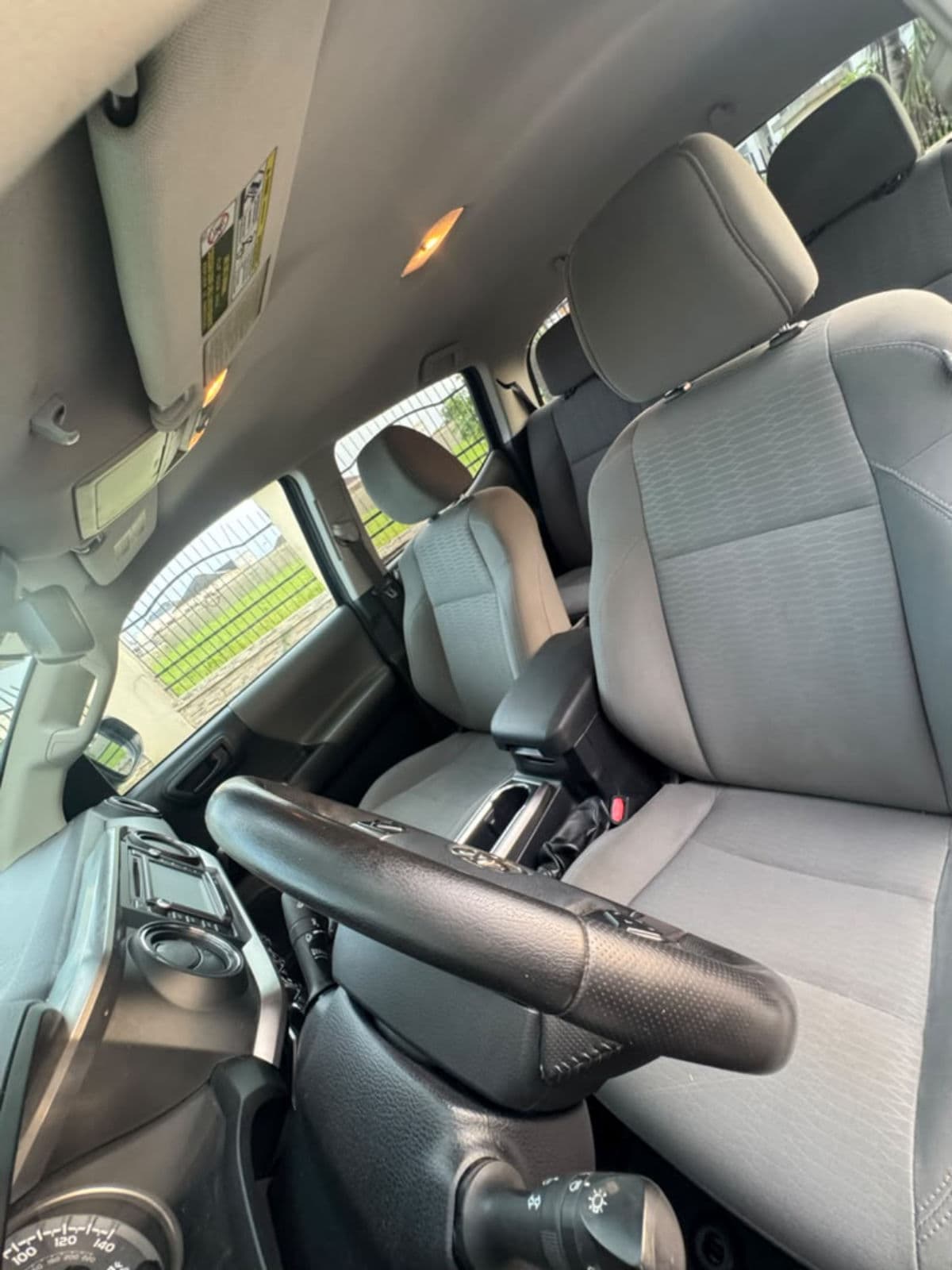 2018 TOYOTA TACOMA 4X4 — photo 6