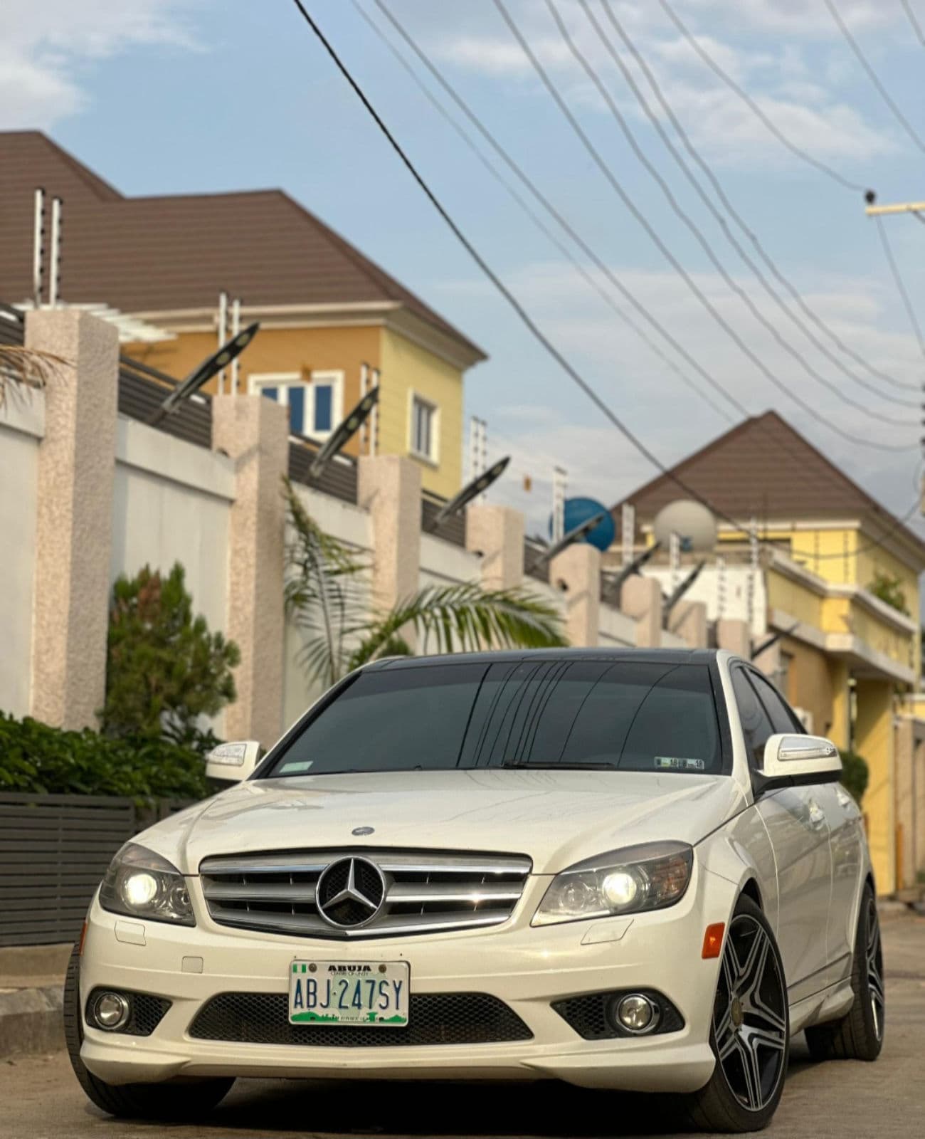 2010 MERCEDES C300  — photo 2