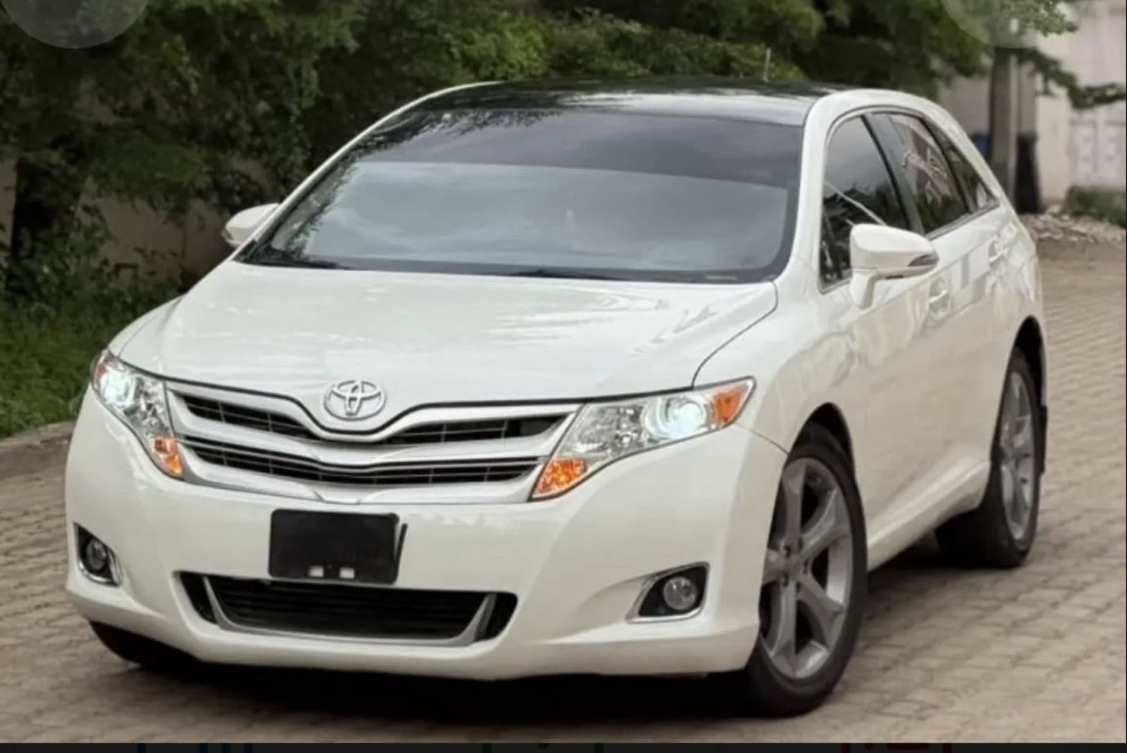 2013 VENZA XLE LIMITED 