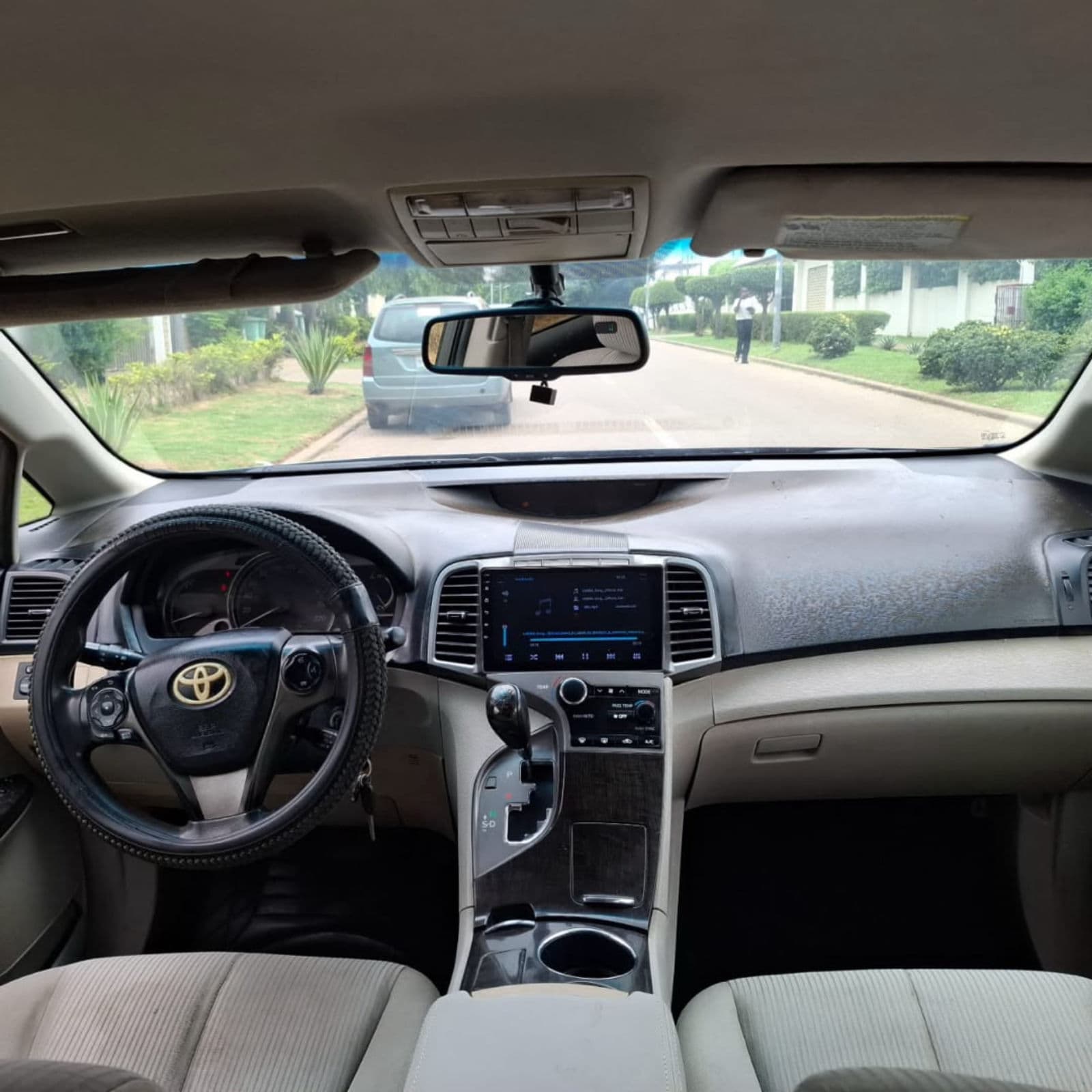2015 Toyota Venza 4-Cylinder — Automatic SUV for Sale — photo 3