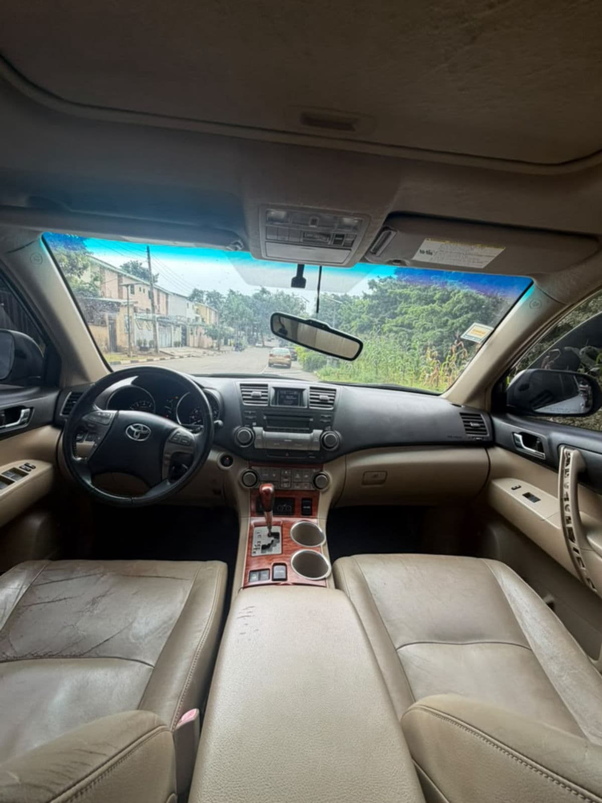 2009 Toyota Highlander Limited — Automatic SUV — photo 4