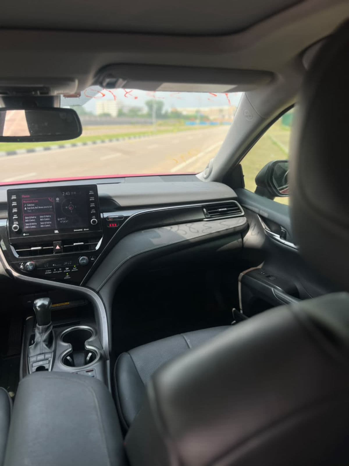 2020 Toyota Camry XSE for Sale in Nigeria – Automatic Sedan — photo 4