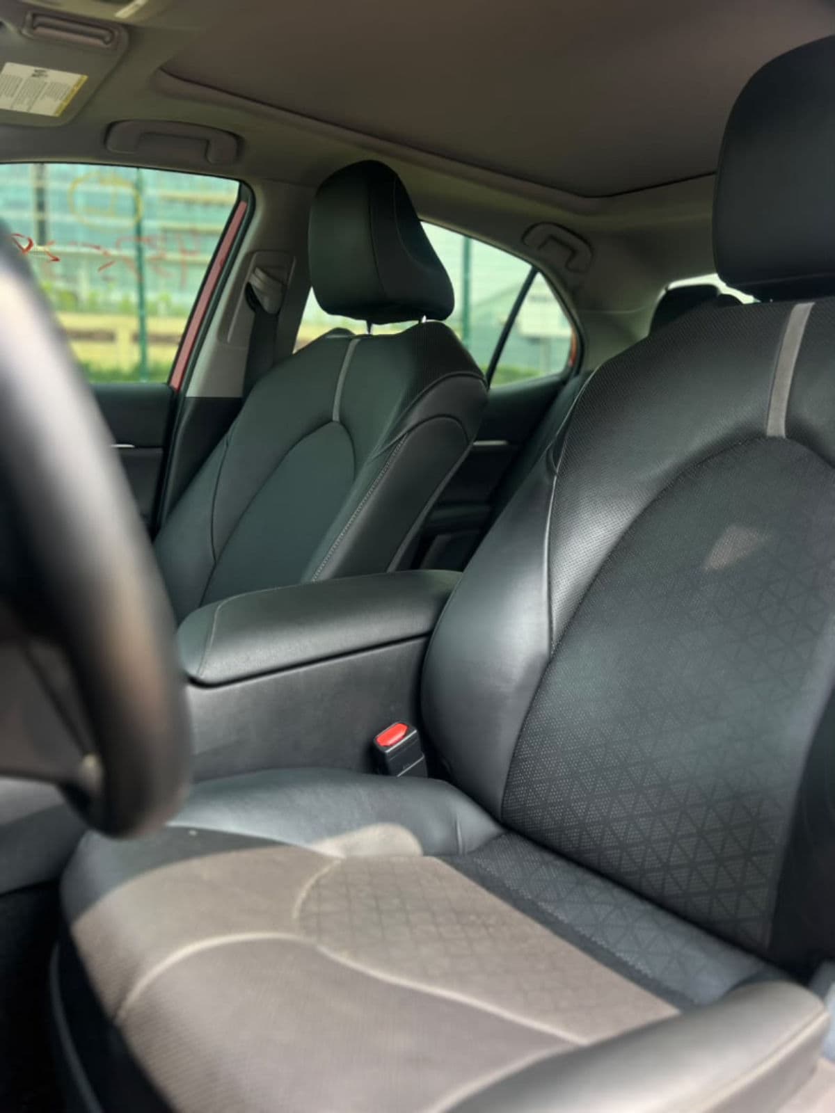 2020 Toyota Camry XSE for Sale in Nigeria – Automatic Sedan — photo 9
