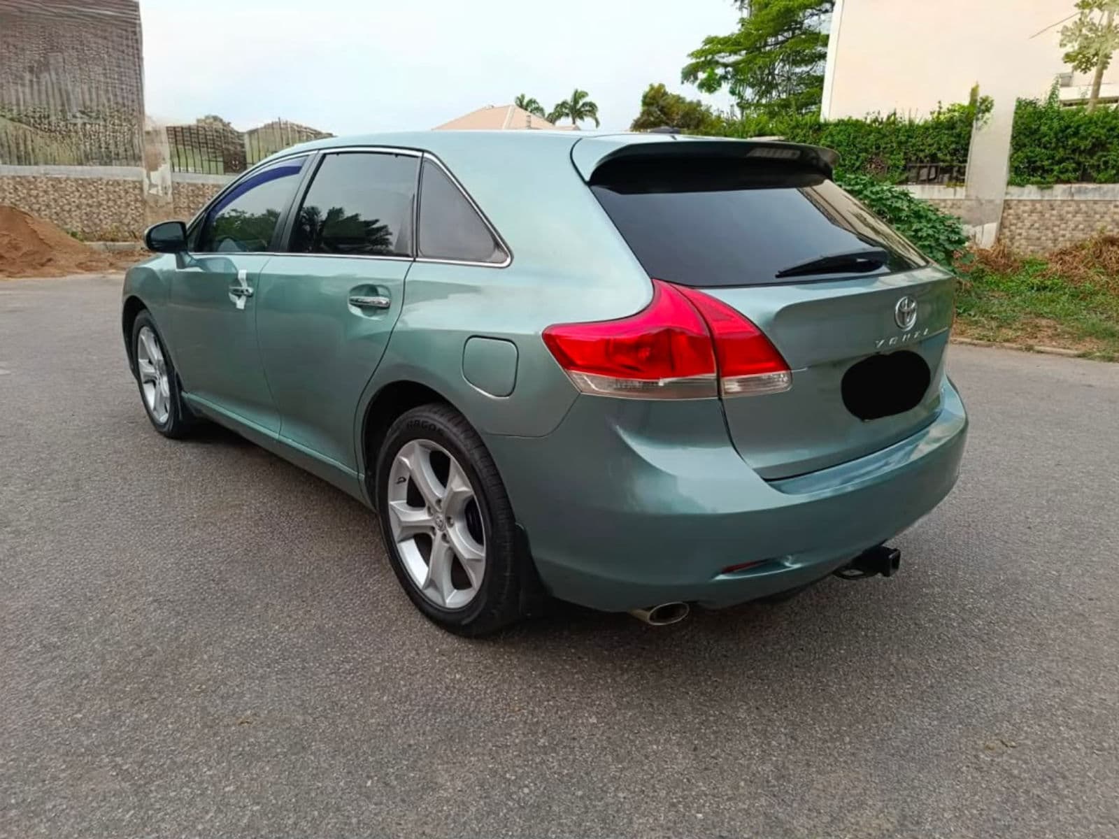 2011 Toyota Venza Full Option Automatic SUV for Sale in Nigeria — photo 6