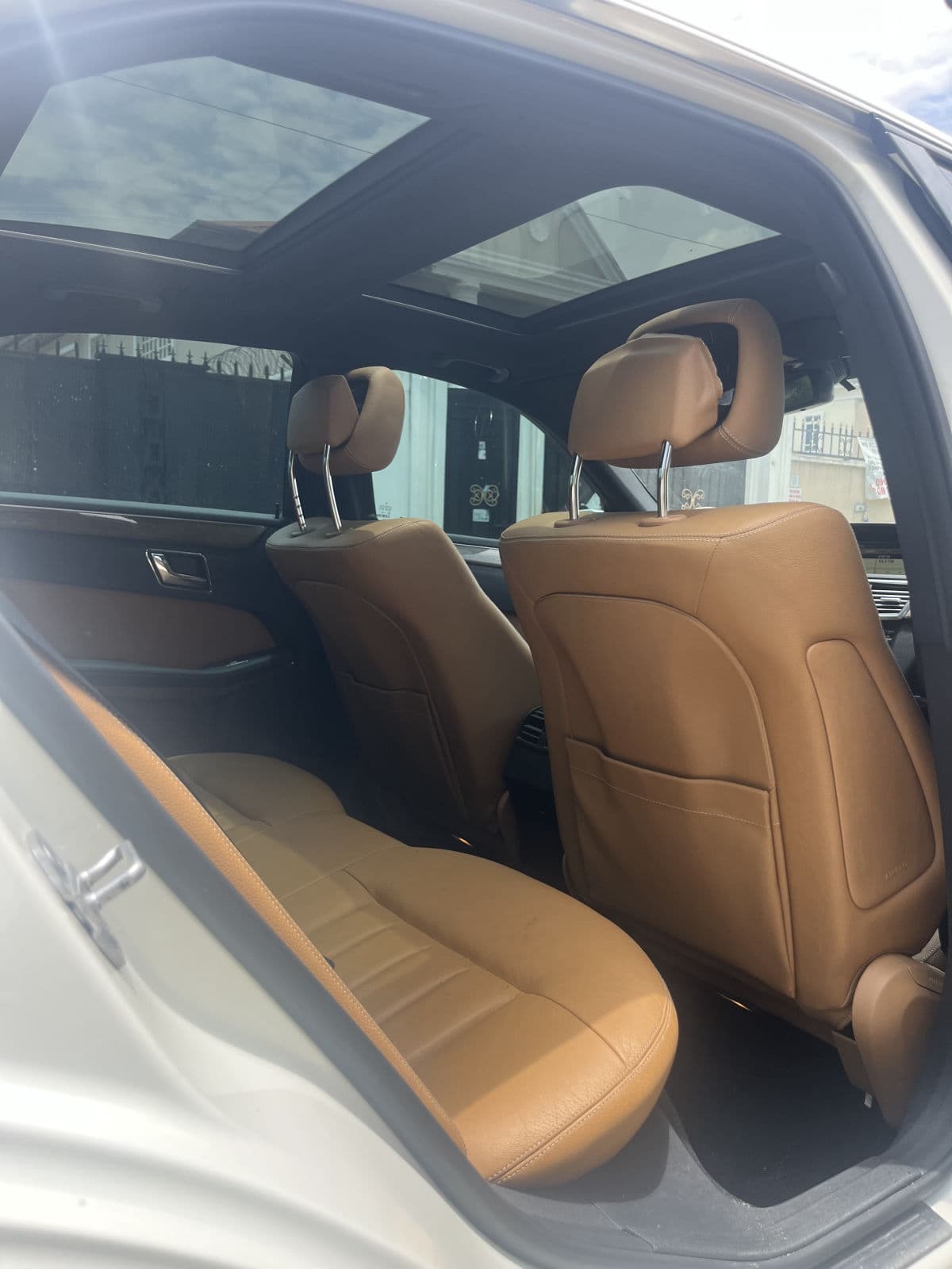 2010 Mercedes-Benz E350—a fresh arrival ready for immediate delivery — photo 8