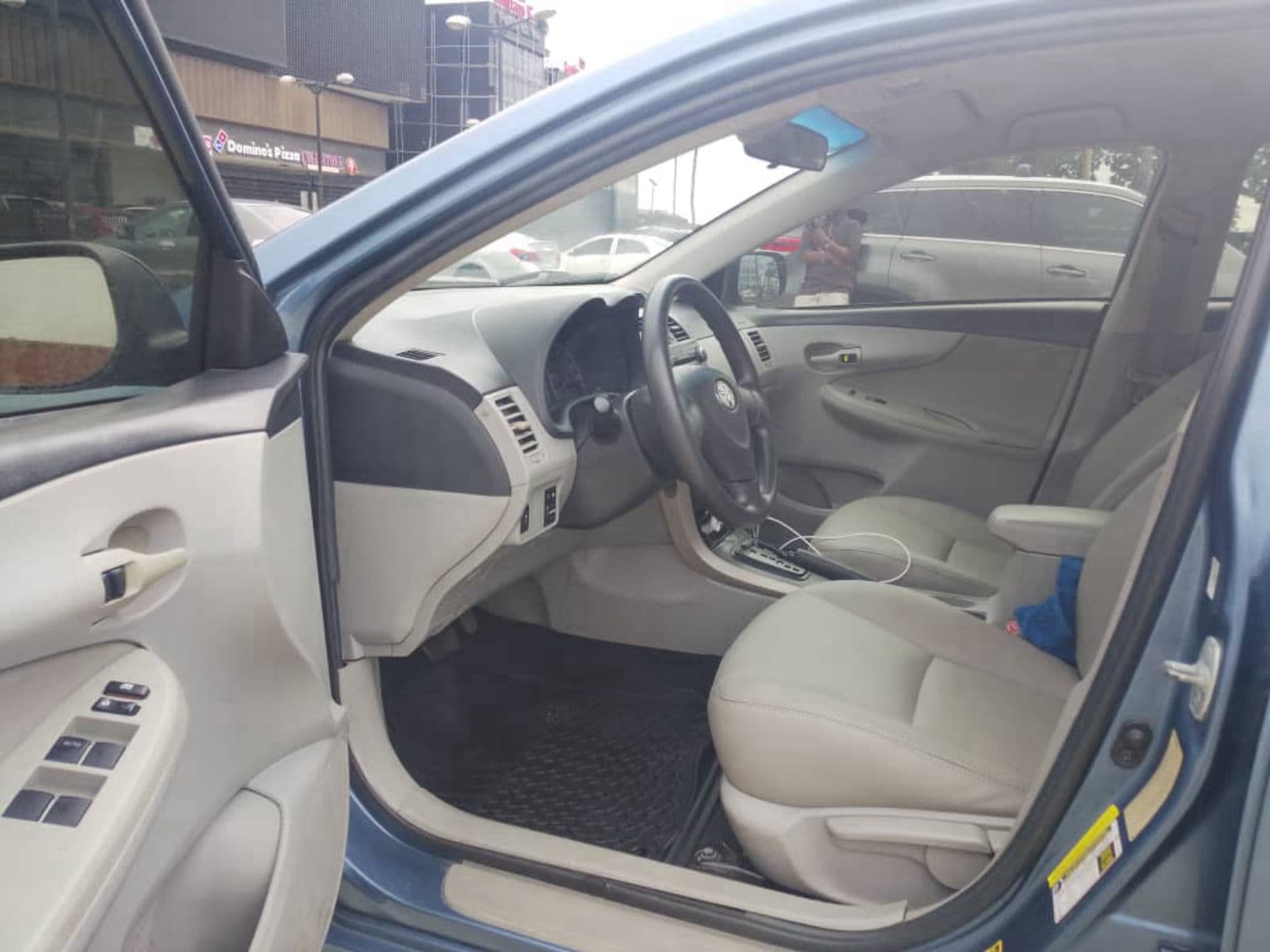 2013 Toyota Corolla, the ultimate combination of legendary durability, comfort, and peace of mind — photo 3