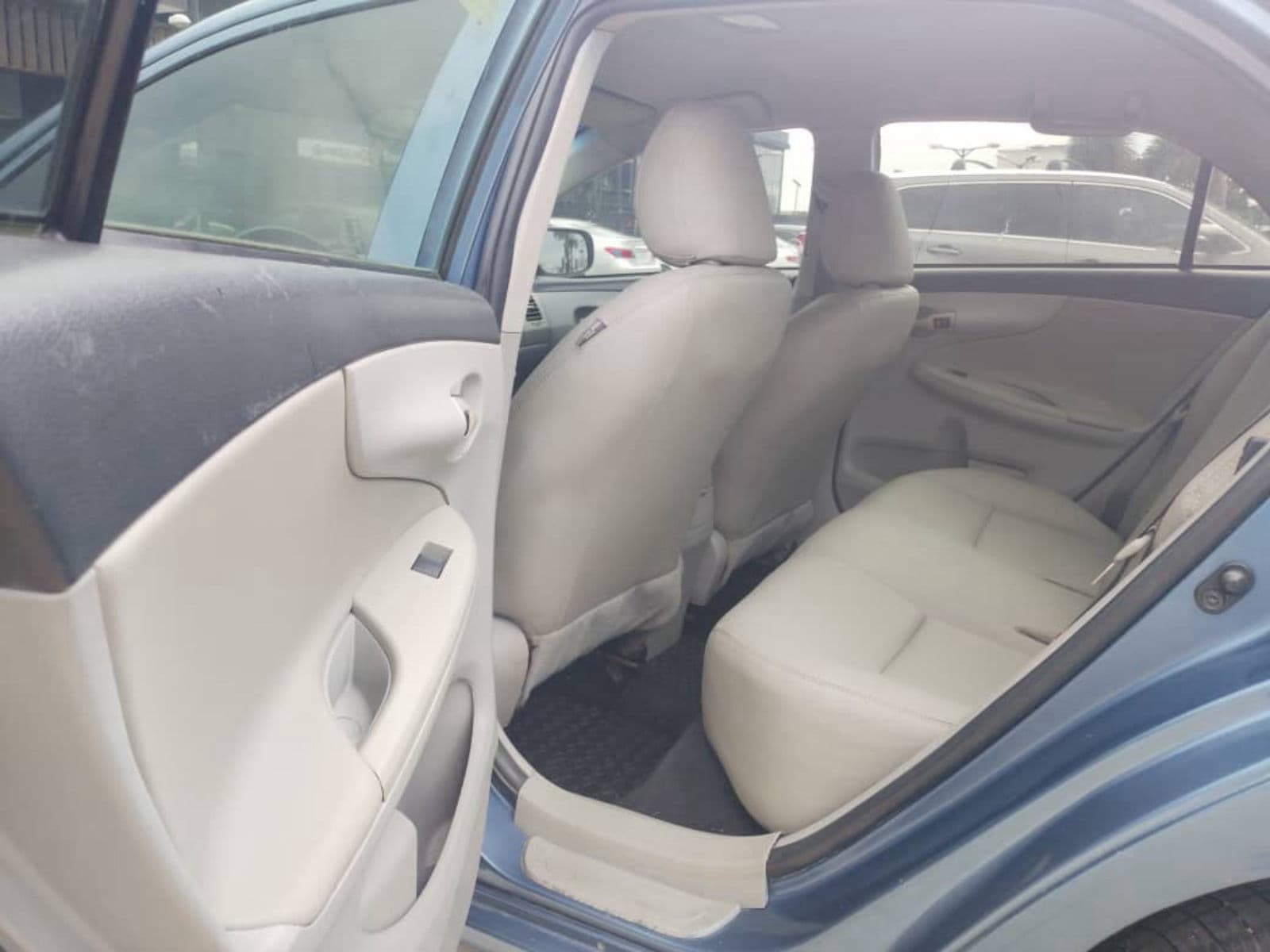 2013 Toyota Corolla, the ultimate combination of legendary durability, comfort, and peace of mind — photo 4
