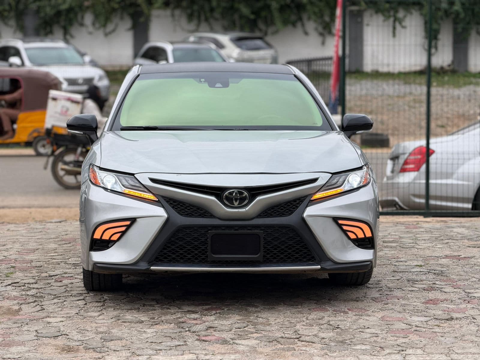 Foreign Used (Tokunbo) 2019 Toyota Camry SE Automatic Sedan – Abuja