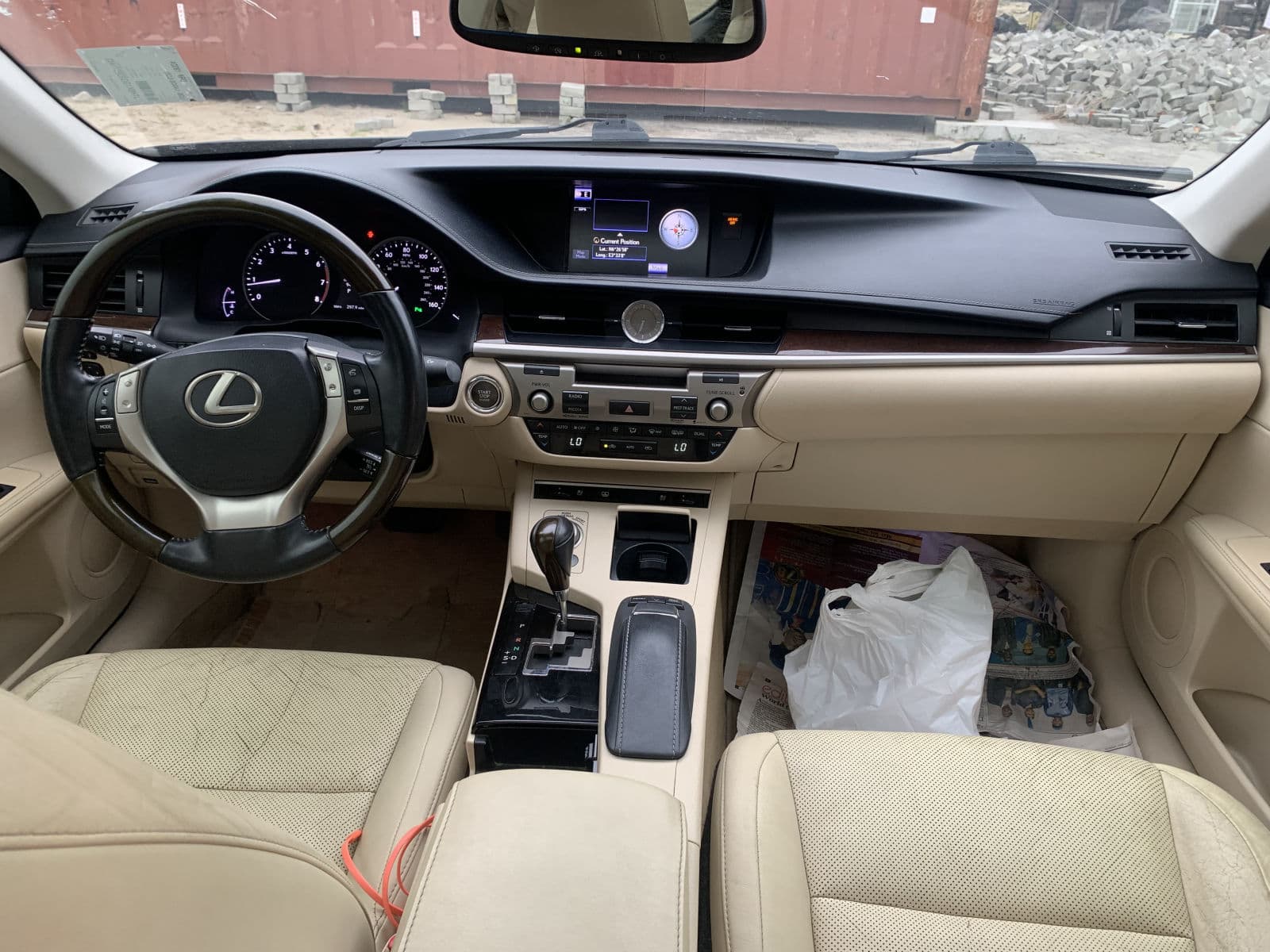 2013 Lexus Es 350 Sedan — photo 6 of 11
