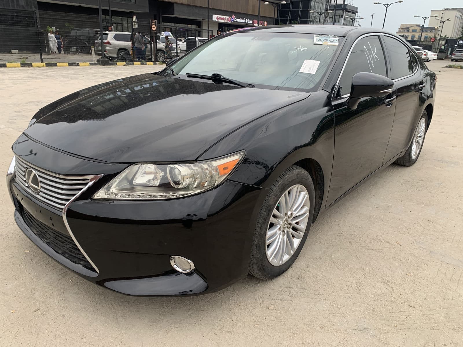 2013 Lexus Es 350 Sedan — photo 7 of 11