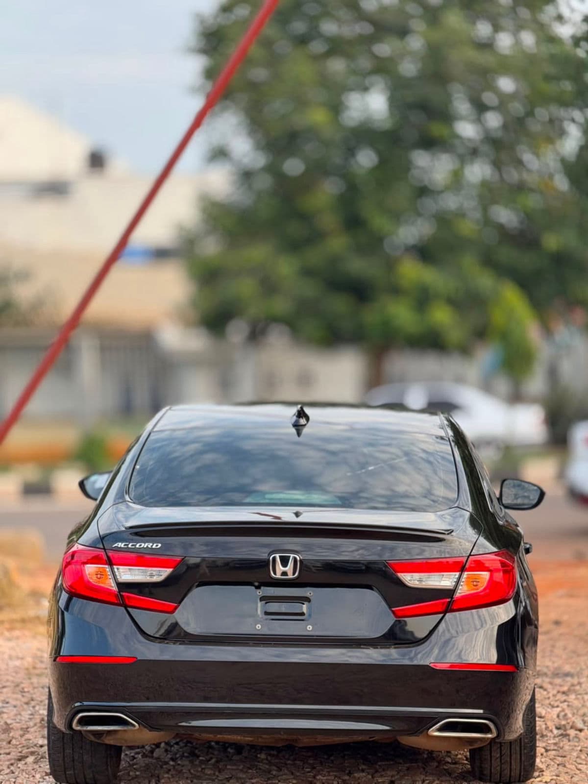 2019 Honda Accord Sedan — photo 5 of 6