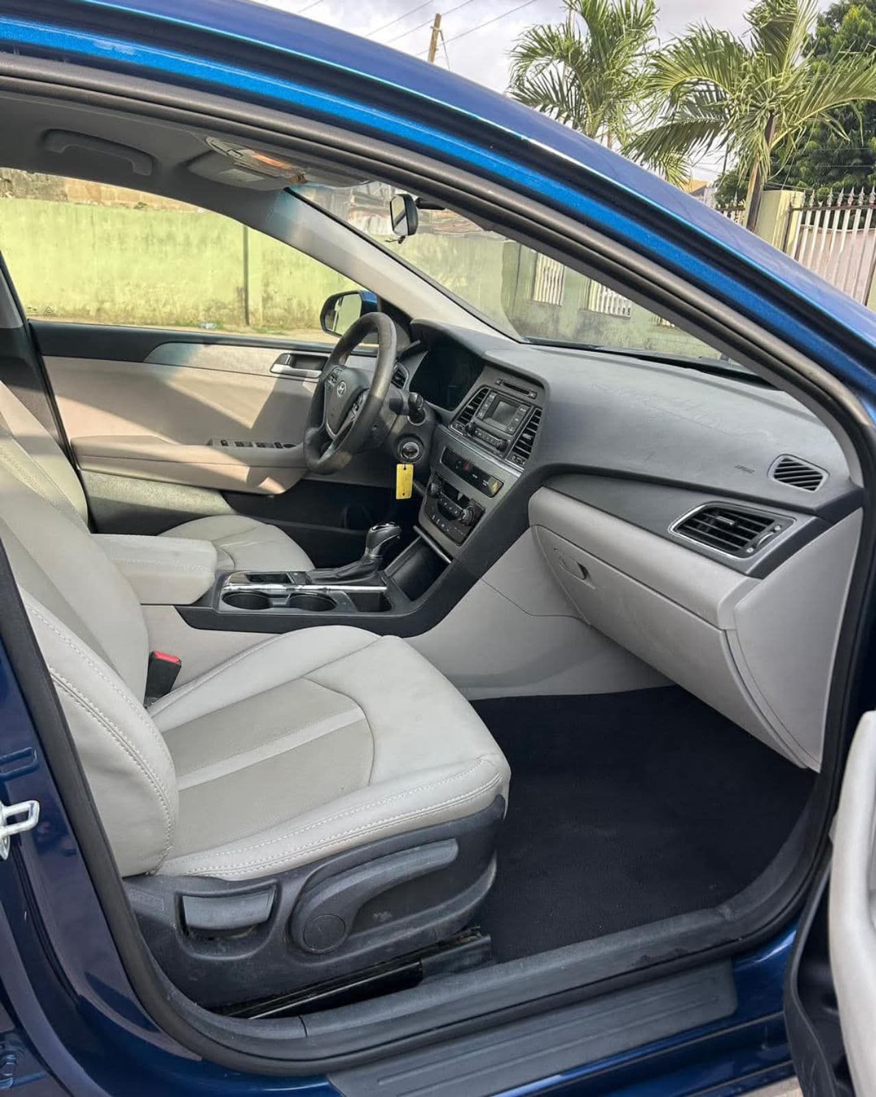 2017 Hyundai Sonata Sedan — photo 6 of 9