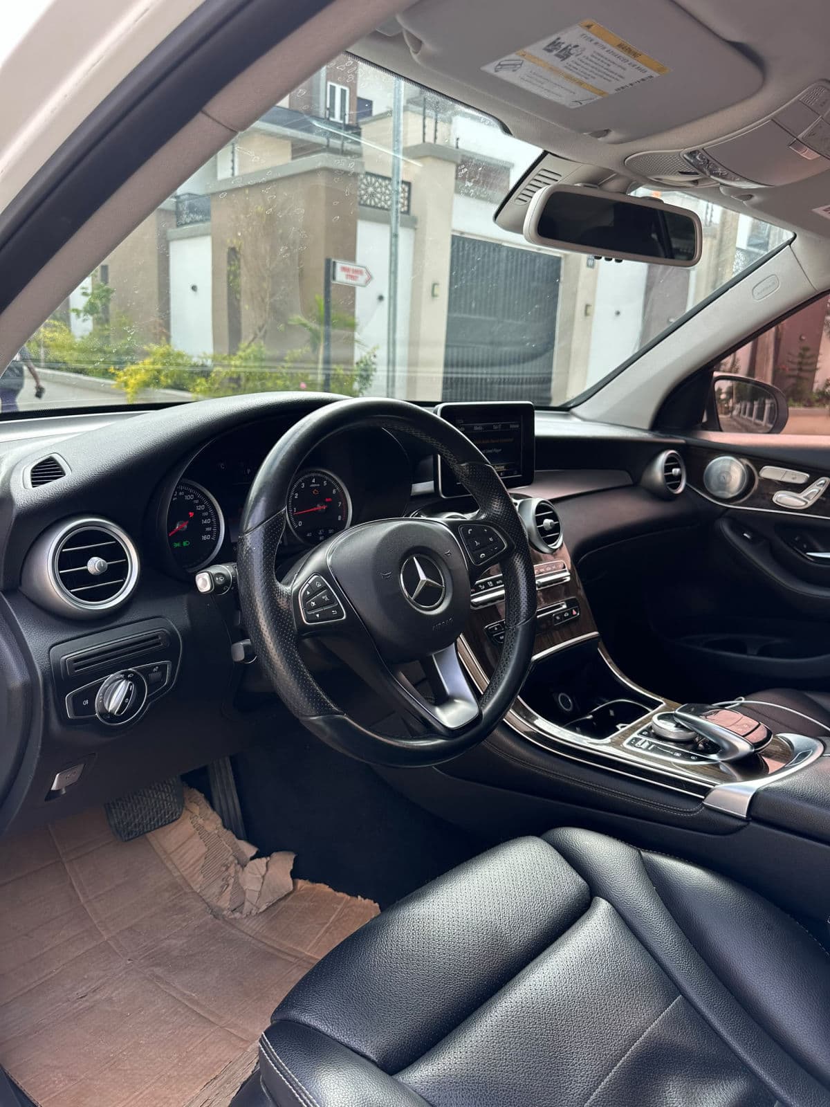 2015 Mercedes-Benz C Class SUV — photo 8 of 11