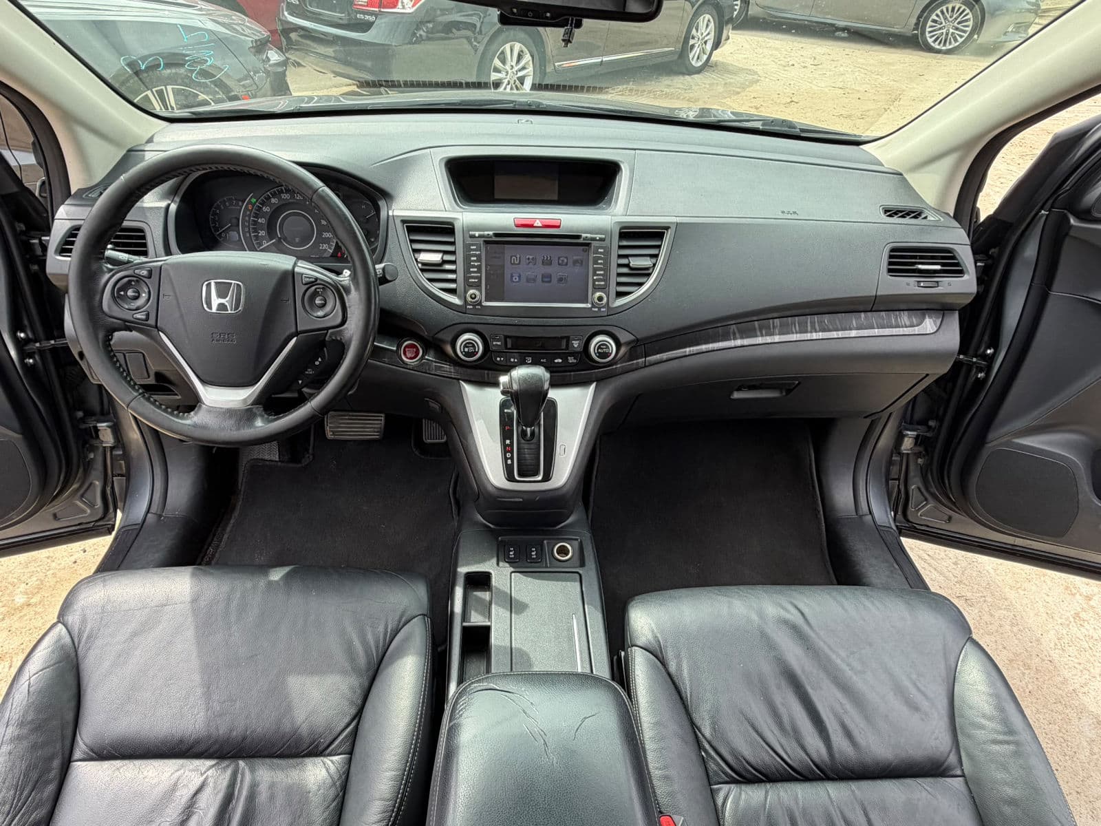 2014 Honda CRV SUV — photo 4 of 11