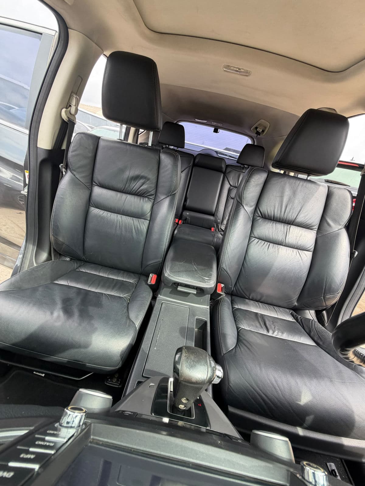 2014 Honda CRV SUV — photo 5 of 11