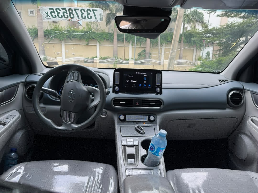 2019 Hyundai Kona Hatchback — photo 4 of 6