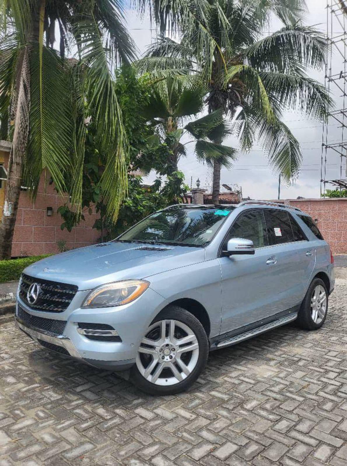 2014 Mercedes-Benz M Class SUV — photo 6 of 8