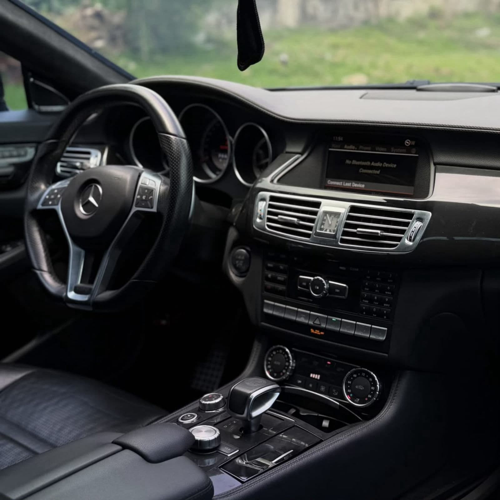 2013 Mercedes-Benz CLS Class Sedan — photo 2 of 8