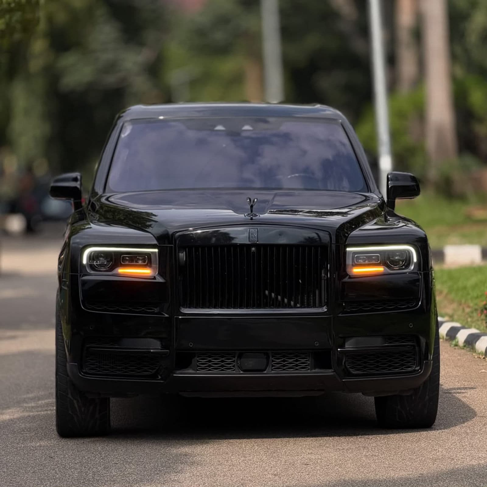 2020 Rolls-Royce Cullinan SUV — photo 2 of 9