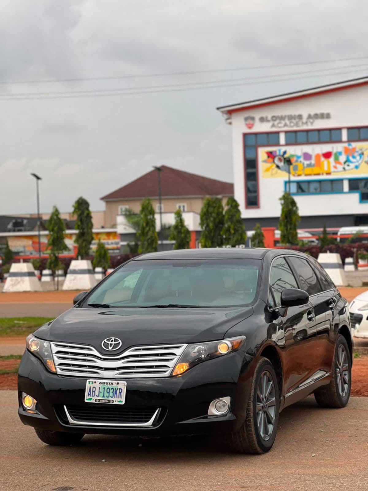 2012 Toyota Venza SUV — photo 3 of 10