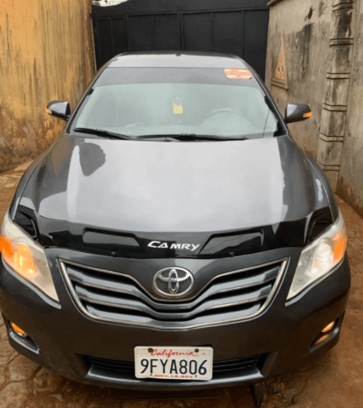 Registered 2010 Toyota Camry LE for Sale in Lagos | Automatic Sedan