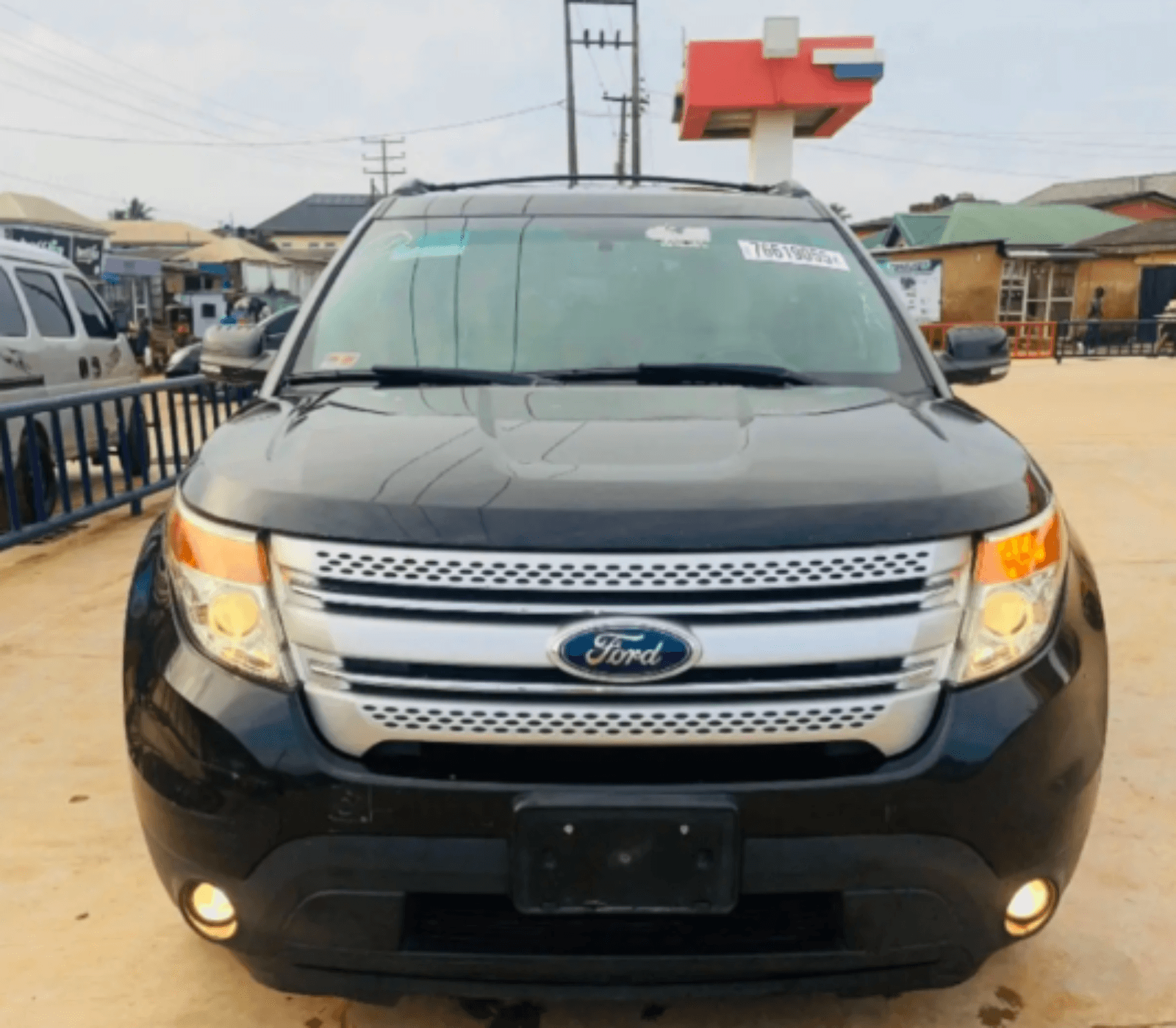 Foreign Used 2013 Ford Explorer Automatic SUV in Ipaja, Lagos