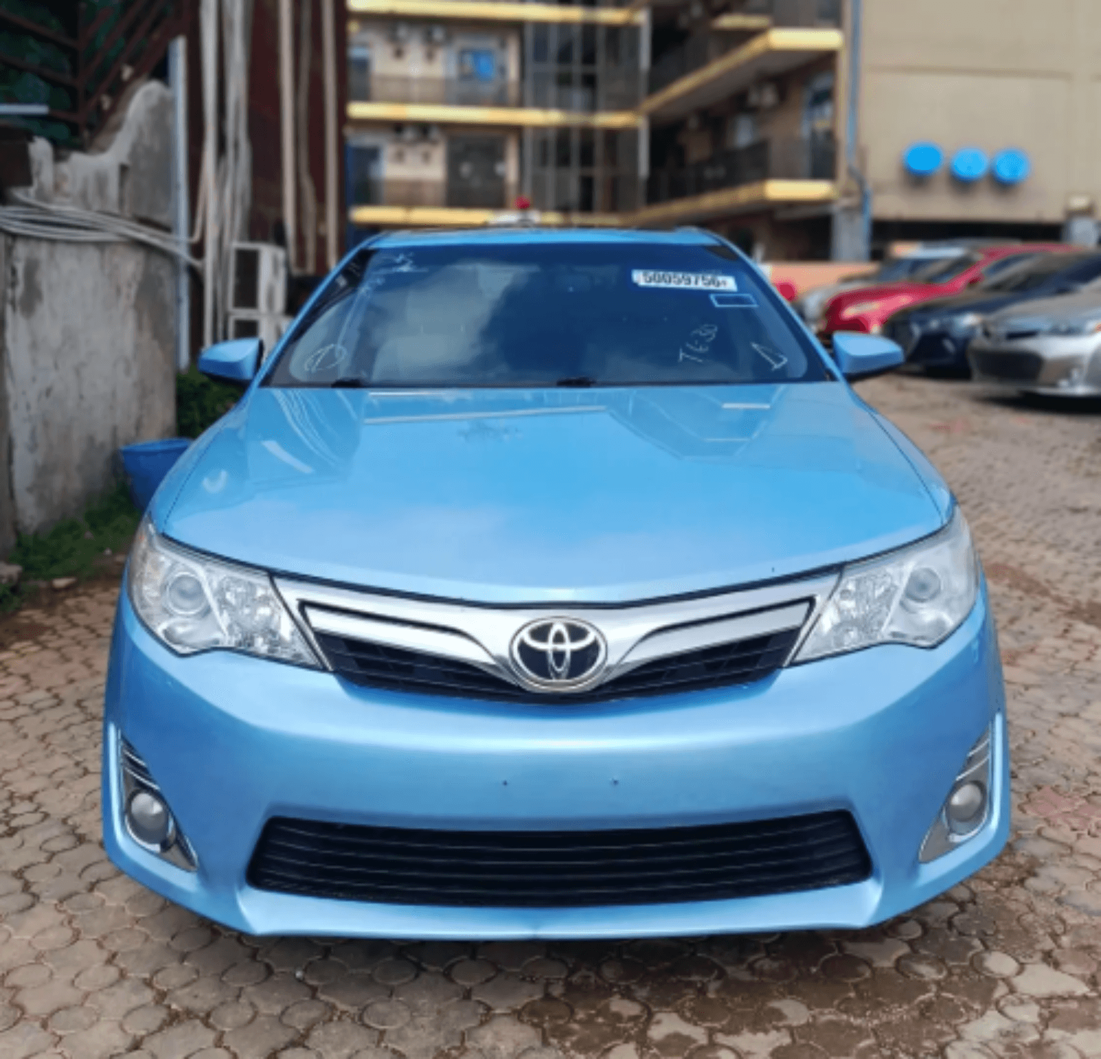 Direct Tokunbo 2013 Toyota Camry XLE V6 (Automatic Sedan) – Jahi, Abuja