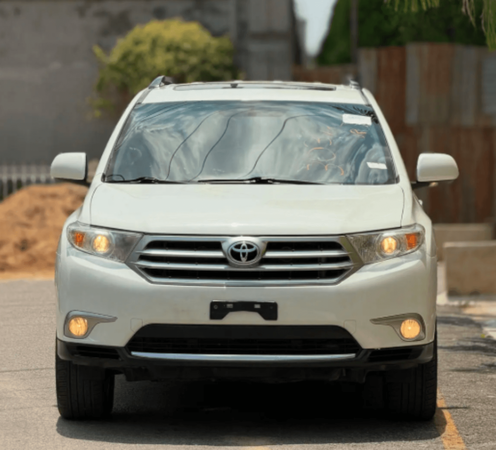 2013 Toyota Highlander for Sale in Abuja – Foreign Used Clean Automatic SUV
