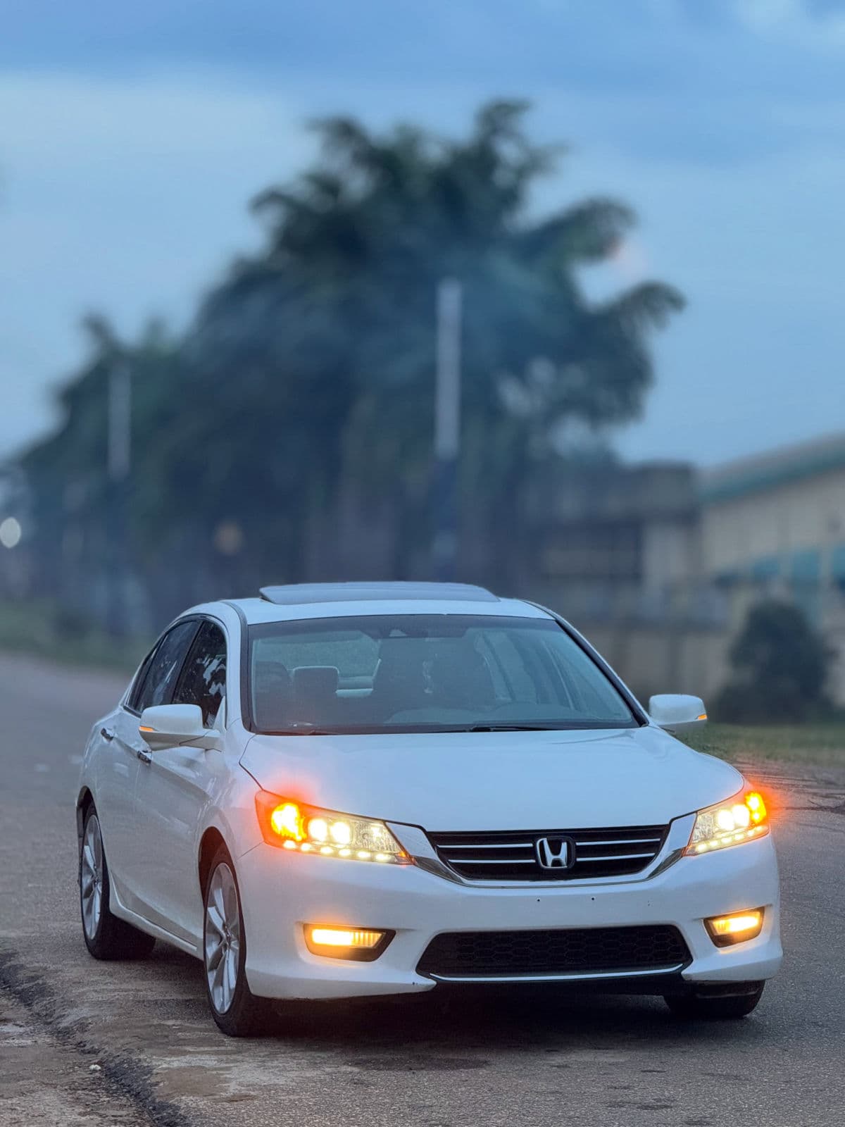 2013 Honda Accord Sedan — photo 3 of 7