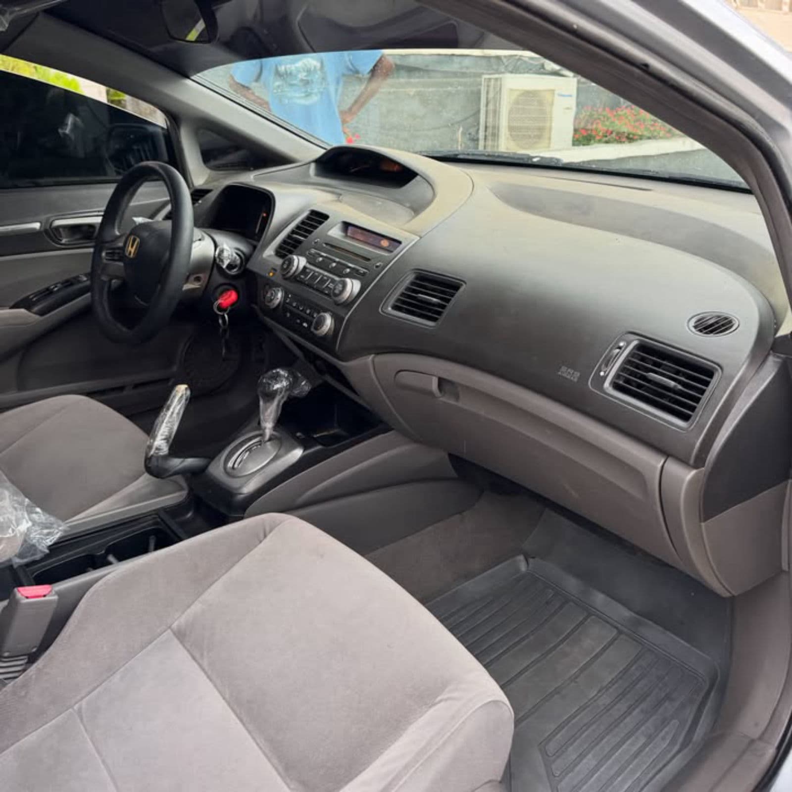 2008 Honda Civic Sedan — photo 5 of 5