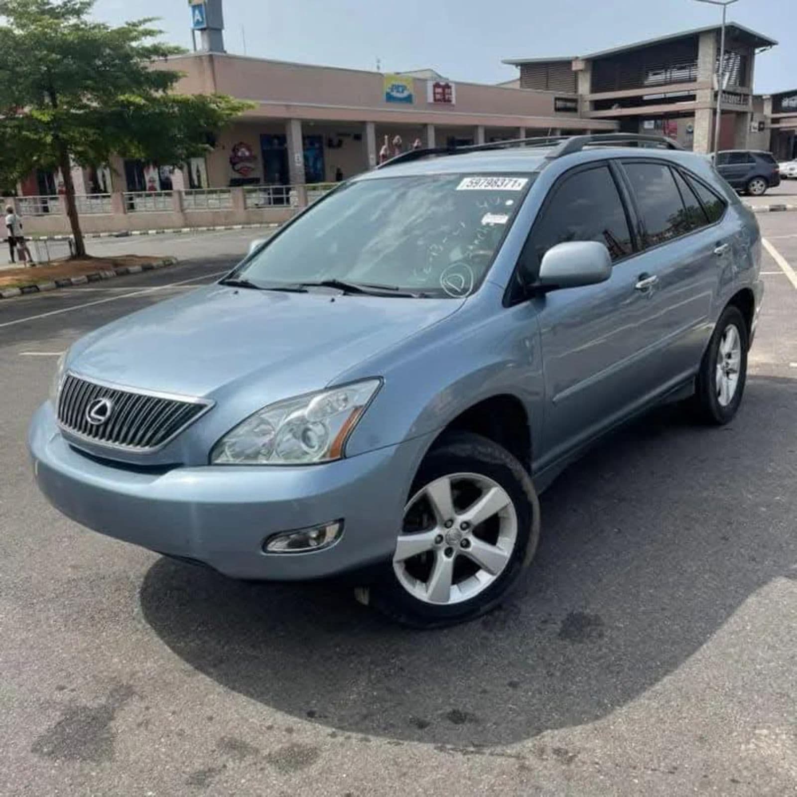 2008 Lexus RX SUV — photo 3 of 4