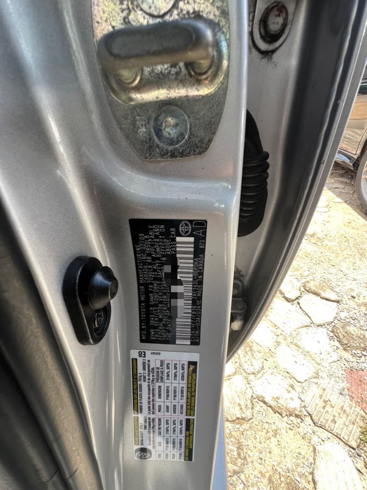 2010 Toyota Corolla Sedan — photo 5 of 7
