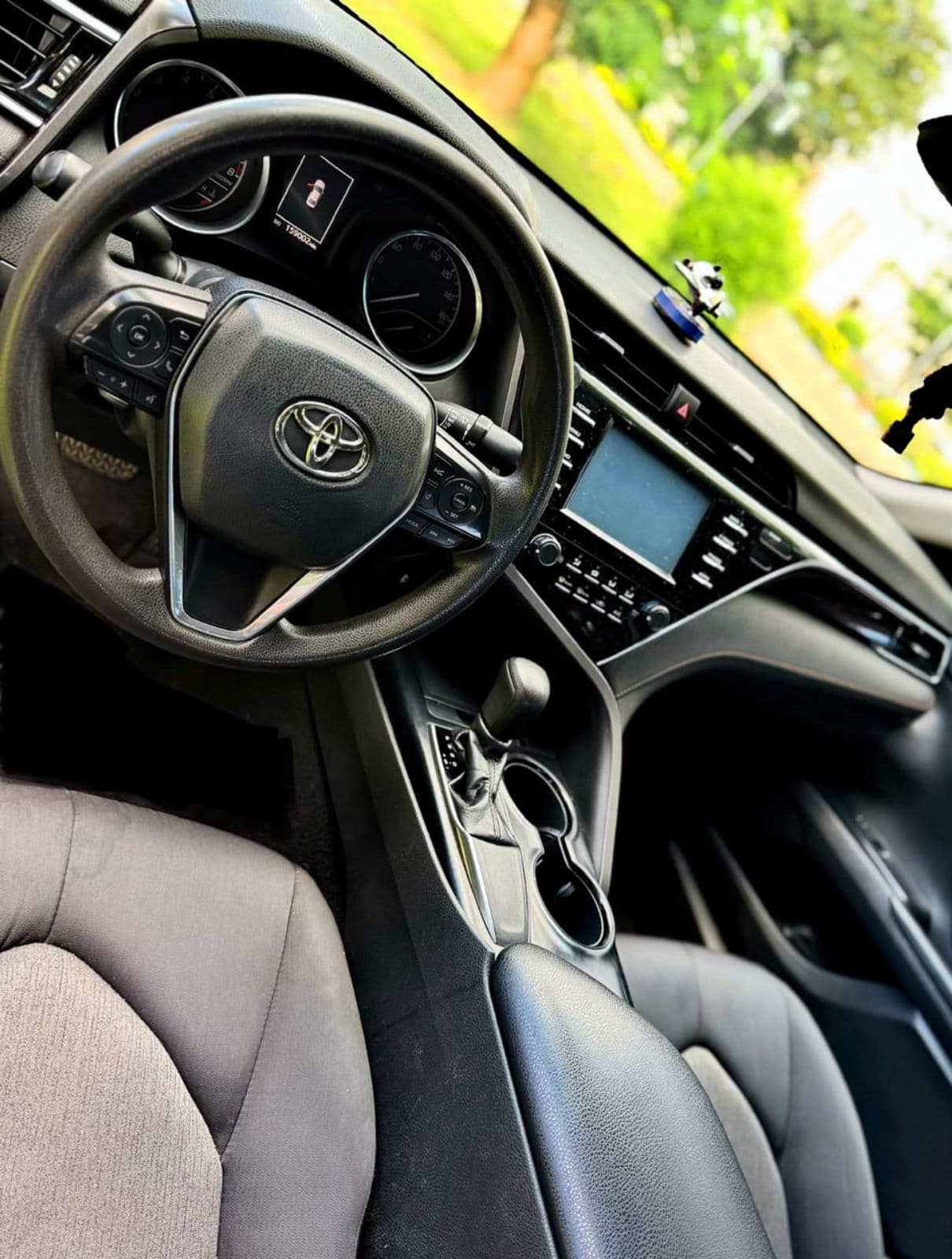2018 Toyota Camry Sedan — photo 4 of 8