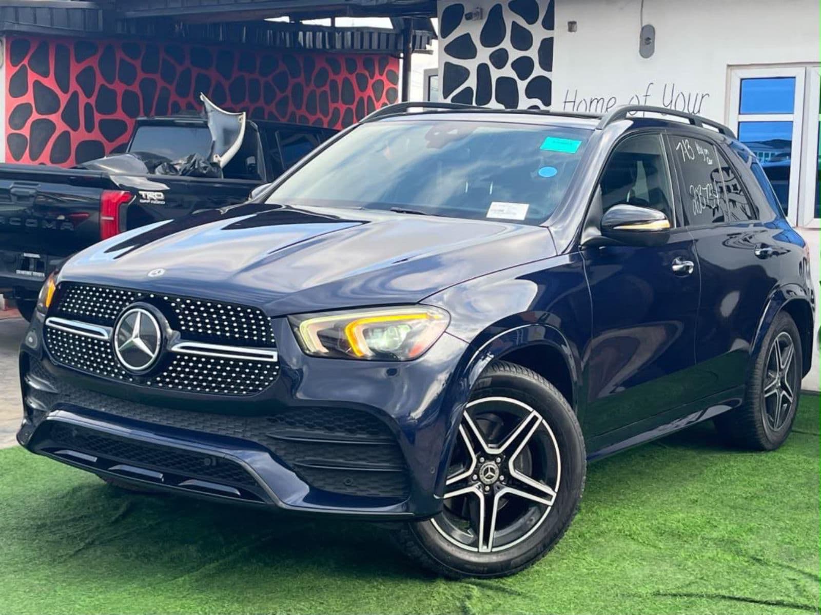 2020 Mercedes-Benz GLE SUV — photo 8 of 9