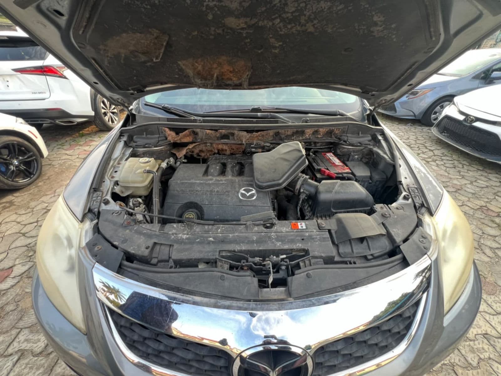2011 Mazda CX-9 SUV — photo 5 of 7