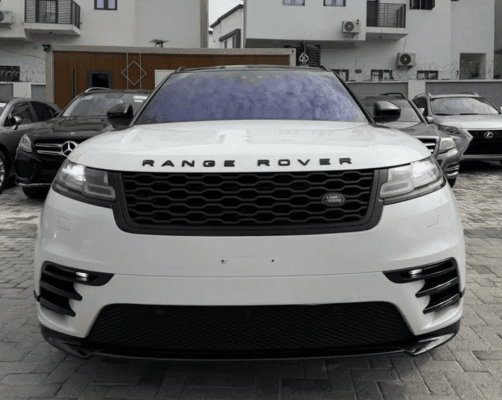 Foreign Used 2019 Range Rover Velar – Automatic SUV for Sale in Abuja