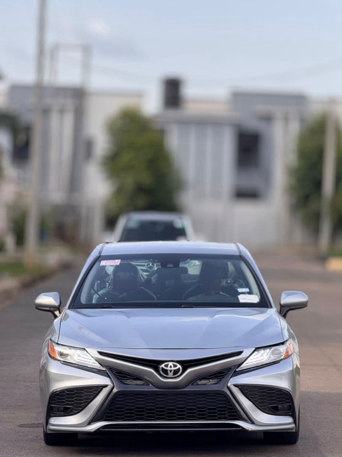 2019 Toyota Camry Sedan — photo 2 of 6