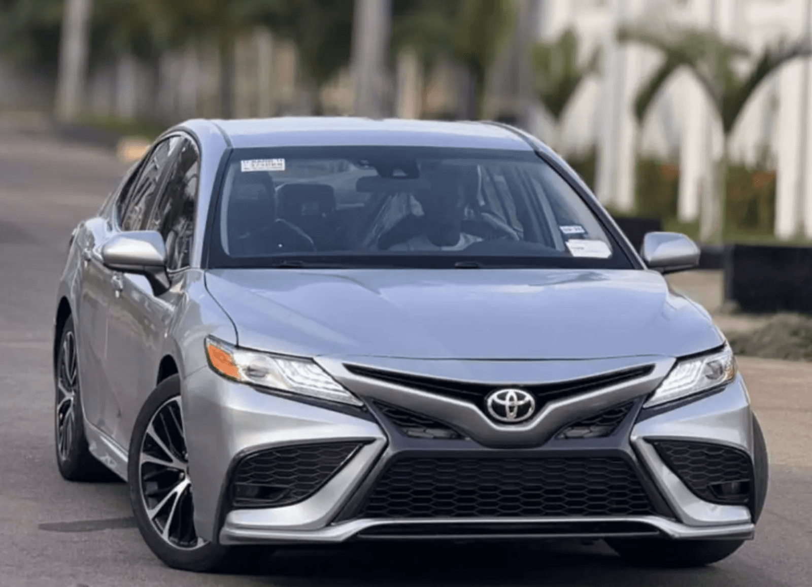 Foreign Used 2019 Toyota Camry SE – Automatic Sedan for Sale in Kaduna