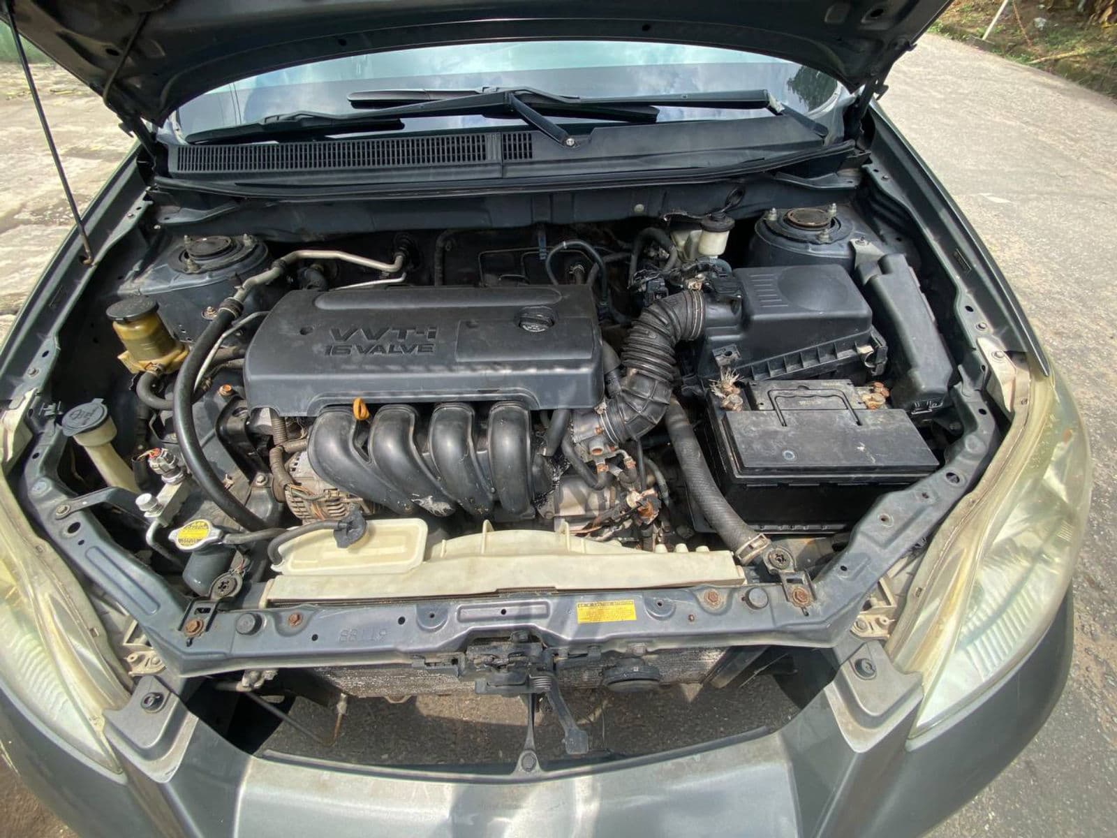 2006 Toyota Matrix Sedan — photo 8 of 10