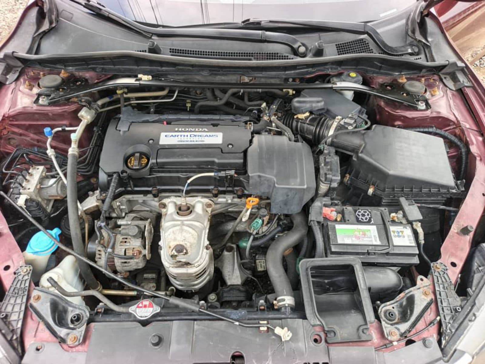 2013 Honda Accord Sedan — photo 3 of 9