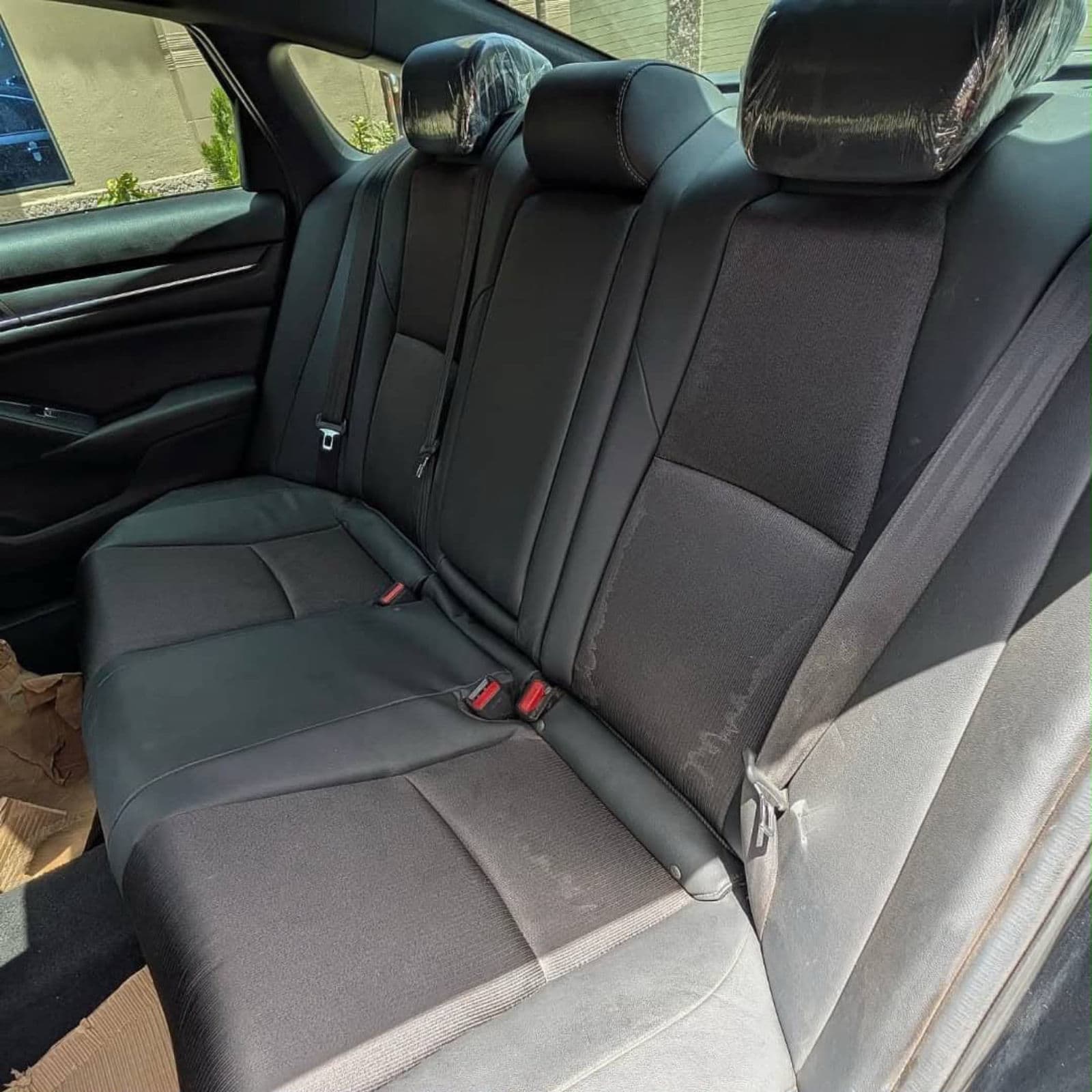 2019 Honda Accord Sedan — photo 6 of 9