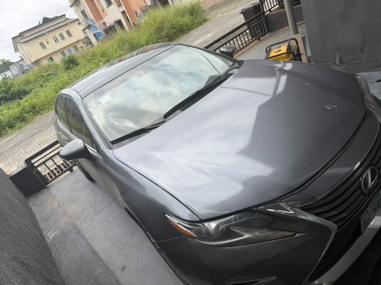 2014 Lexus Es 350 Sedan — photo 9 of 9