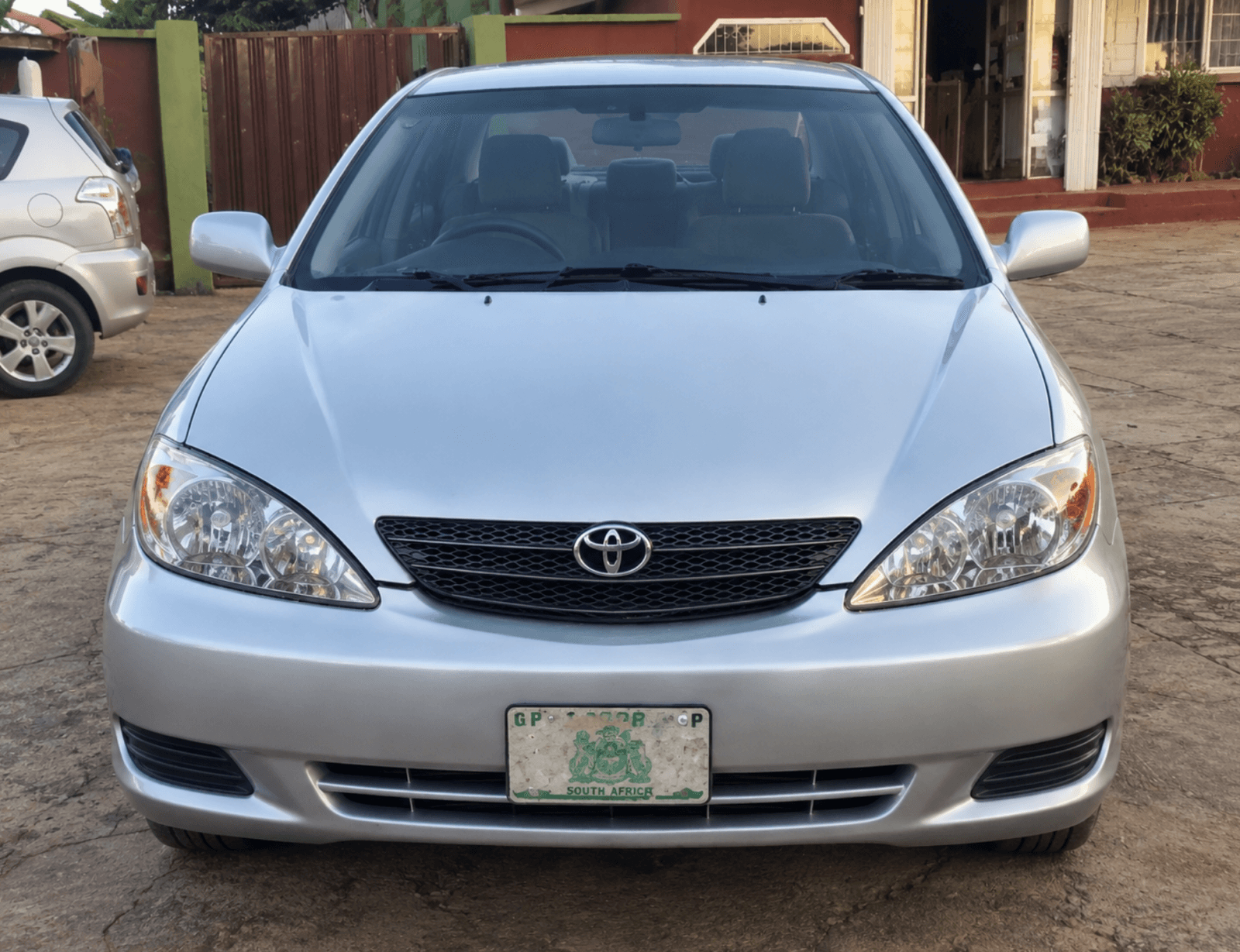 2004 Toyota Camry First Body Nigerian Used Automatic Sedan for Sale in Ile-Ife, Osun State, Nigeria