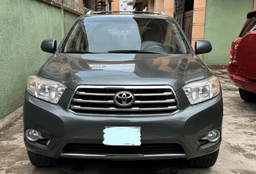 2009 Toyota Highlander SUV — for sale in Surulere