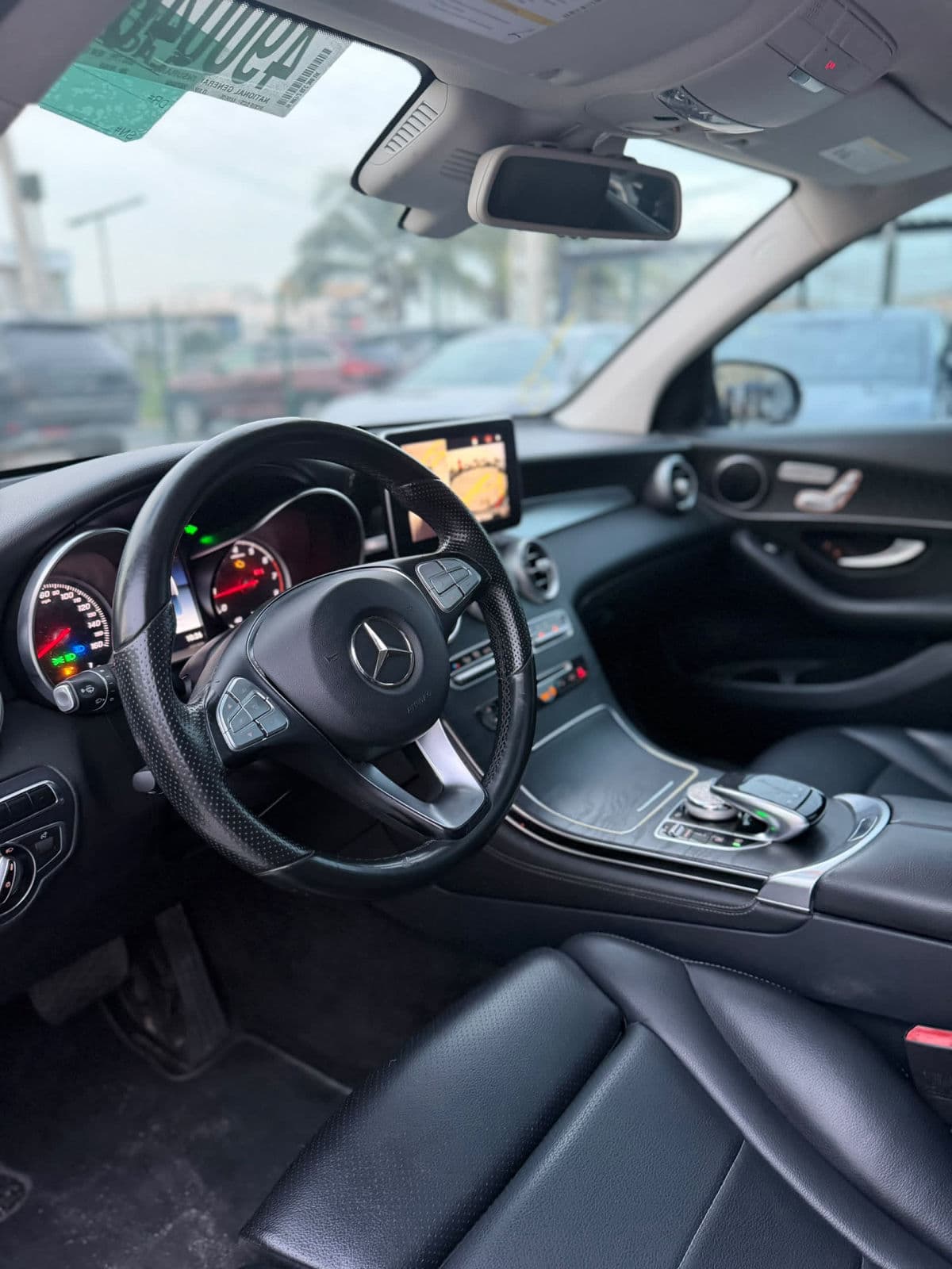 2016 Mercedes-Benz GLC SUV — photo 5 of 10